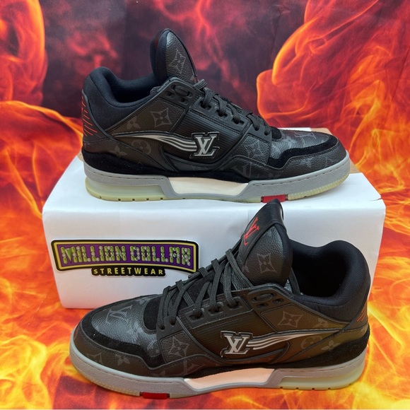 Louis Vuitton trainer ‘monogram eclipse’ Sz- 10M - Picture 2 of 12